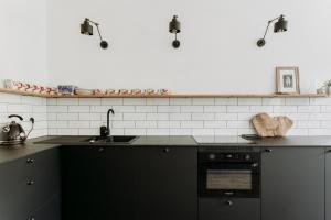 Kuchyňa alebo kuchynka v ubytovaní Apartament JODEŁKA