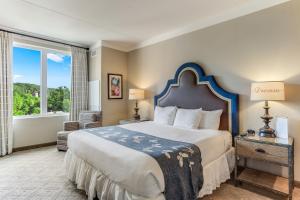 Gallery image of Dollywood's DreamMore Resort and Spa in Pigeon Forge