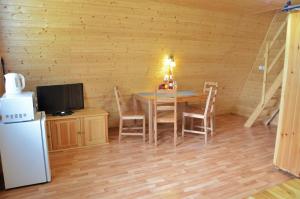 Kuchyňa alebo kuchynka v ubytovaní Resort Erich