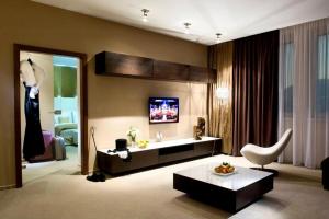 A television and/or entertainment centre at Hotel Turiec