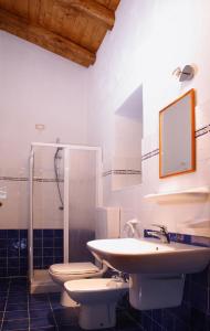 A bathroom at Villa Rica
