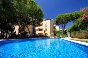 The swimming pool at or close to AMAZING DUPLEX NEXT TO THE BEACH IN MARBELLA