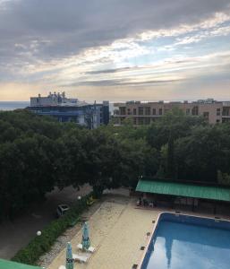 The swimming pool at or close to Sunny Varshava Hotel
