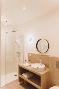 Kylpyhuone majoituspaikassa L'Aiglon