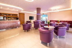 TV a/nebo společenská místnost v ubytování Hotel Castellucci