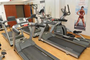 Fitness centrum a/nebo fitness zařízení v ubytování Focus Hotel Premium Elbląg
