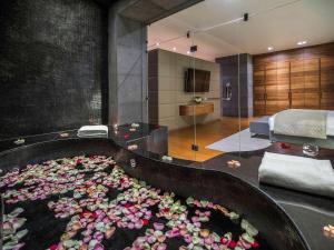 Ruang duduk di La Cigale Hotel Managed by Accor