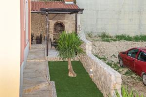 Vonkajšia záhrada v ubytovaní Villa Sv. Petar