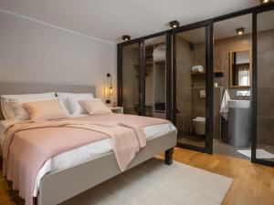 Posteľ alebo postele v izbe v ubytovaní Holiday Home Villa Mala Petra by Interhome