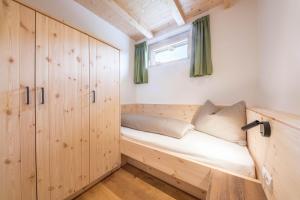 Posteľ alebo postele v izbe v ubytovaní Apartment Rosmarin - Kuenhof