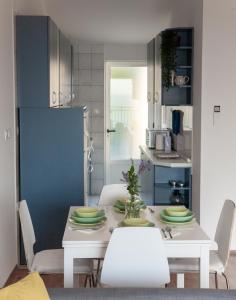 Kuchyň nebo kuchyňský kout v ubytování Apartment Iris
