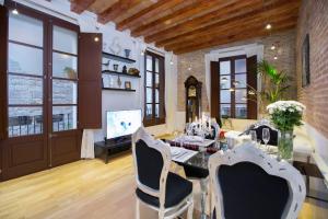 Gallery image of Lux Apartments Barcelona in Barcelona