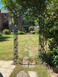 A garden outside Riverbank House 