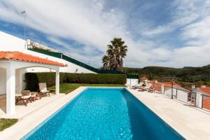 Photo de la galerie de l'établissement Beachouse - Surf, Bed & Breakfast, à Ericeira