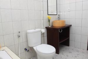 Koupelna v ubytování Dewa House Bisma + 37 fotografií