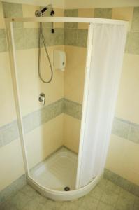 Koupelna v ubytování HOTEL IL CORALLO + 7 fotografií