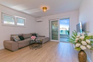 Posedenie v ubytovaní Apartman Blue Paradise
