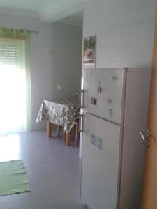 Dapur atau dapur kecil di Mário Fanha +2 gambar