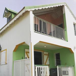 Gallery image of Tropic Arth Paradise in Port-Louis