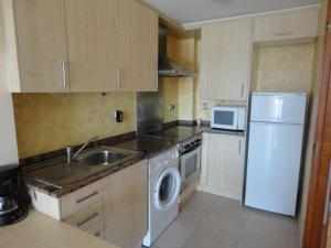 Køkken eller tekøkken på Costa Dorada Miami