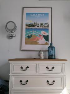 Zdjęcie z galerii obiektu APARTMENT MARINA CALADOR HARBOURVIEW AIR CONDITION POOL GARDEN TERRASSE PORTO CARI spectacular location w mieście Cala d´Or