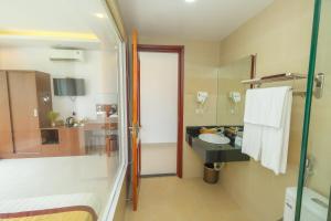 Kuchyň nebo kuchyňský kout v ubytování Anise hotel