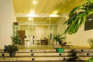 Zona de hol sau recepție la River Edge, Balapitiya