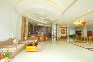 Posezení v ubytování Anise hotel + 37 fotografií
