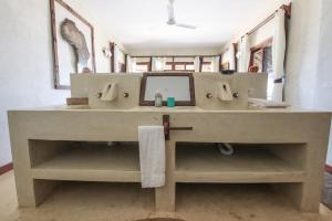 Kupaonica u objektu Palafitta Zanzibar
