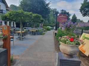 Zahrada ubytování Hotel Eethuys de Wormshoef