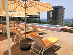 Bazén v ubytování The Agir Springs Hotel by Medplaya nebo v jeho okolí