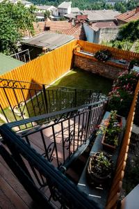 A balcony or terrace at Tarno Guest House