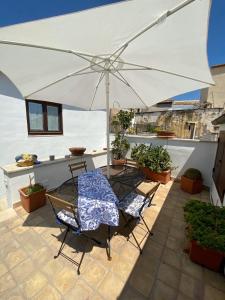 Patio alebo iná vonkajšia časť ubytovania Residenza Eos