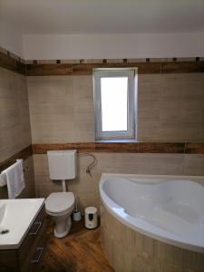 Nuotrauka iš apgyvendinimo įstaigos Jázmin Vendégház mieste Sovata galerijos