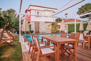 A patio or other outdoor area at Gobene Alacati