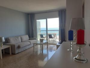 Fotografie z fotogalerie ubytování Suitur apartamento primera linea mar vistas playa v destinaci Canet de Mar