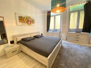 B&B Guest House Du Lac客房内的一张或多张床位