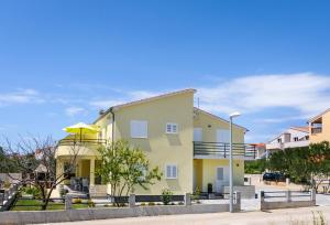 Imagen de la galería de Apartments Blatančić, en Vodice