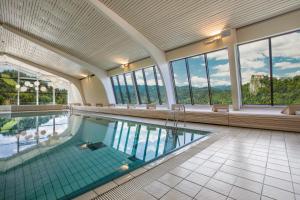 สระว่ายน้ำที่อยู่ใกล้ ๆ หรือใน Hotel Park - Sava Hotels & Resorts
