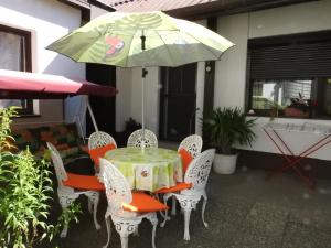 Patio nebo venkovní prostory v ubytování Haus Gizella