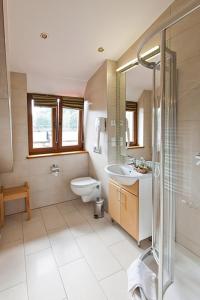 Kylpyhuone majoituspaikassa Villa Miłosna