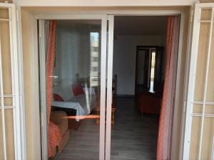 Zdjęcie z galerii obiektu SERVICE APART LAZARO- Apartamentos Aguamarina 49 w mieście Calpe