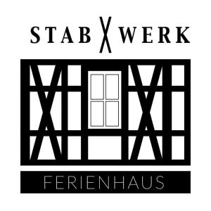 um logótipo preto e branco para o website star x em Stabwerk Goslar Altstadt em Goslar