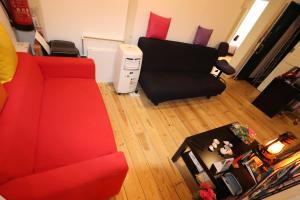 Ruang duduk di City Center Guest House