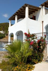 Gallery image of Oltremare Residence Hotel in Lipari