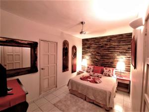 Rúm í herbergi á Hotel Coco Plaza