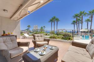 Posezení v ubytování SEA SENSES SKYLINE Torrevieja