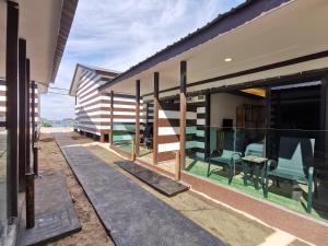 Galeriebild der Unterkunft The Barat Tioman Beach Resort in Kampong Juara