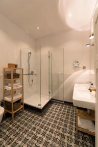 Et badeværelse på Zweite Heimat Heidelberg