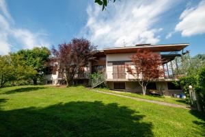 Vonkajšia záhrada v ubytovaní B&B Family First